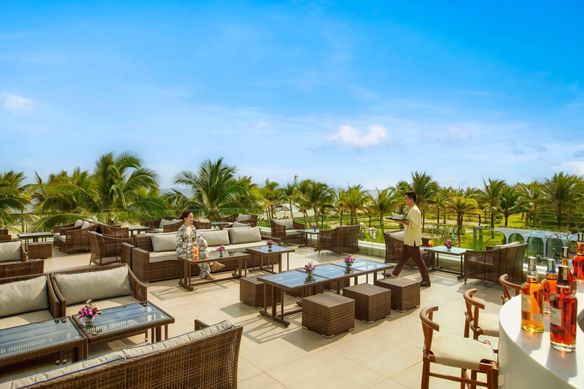 Wyndham Hoi An Royal Beachfront Resort & Villas An Bàn Exterior foto
