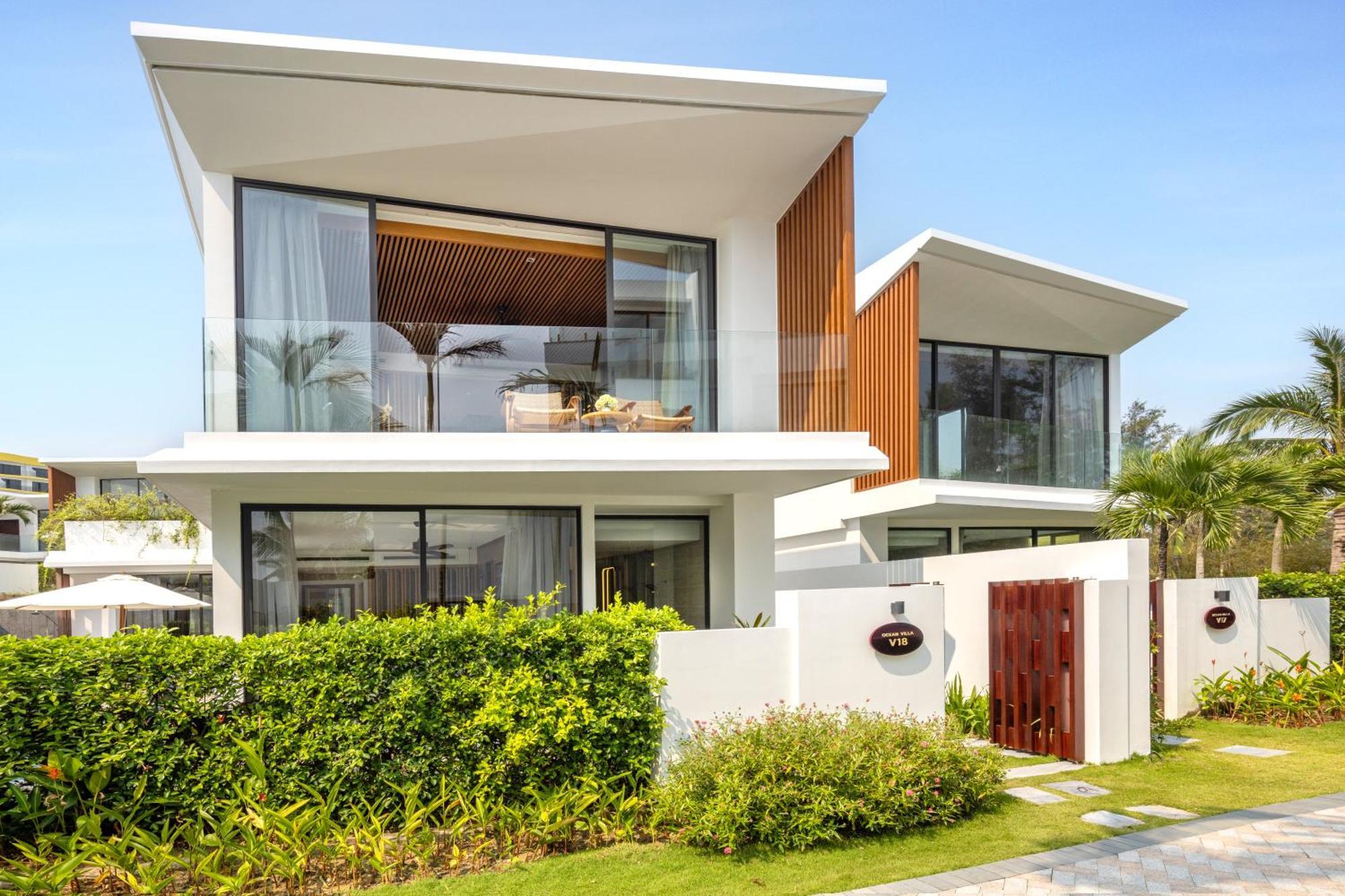 Wyndham Hoi An Royal Beachfront Resort & Villas An Bàn Exterior foto